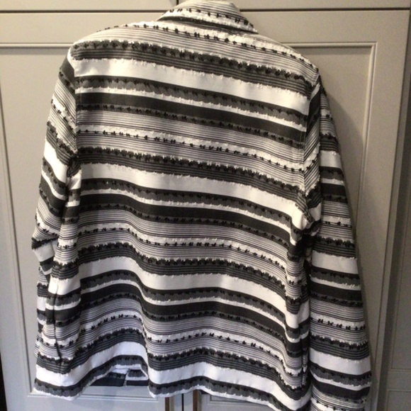 Alfred Dunner black, grey and white hip length jacket, size 12 - Picture 5 of 5